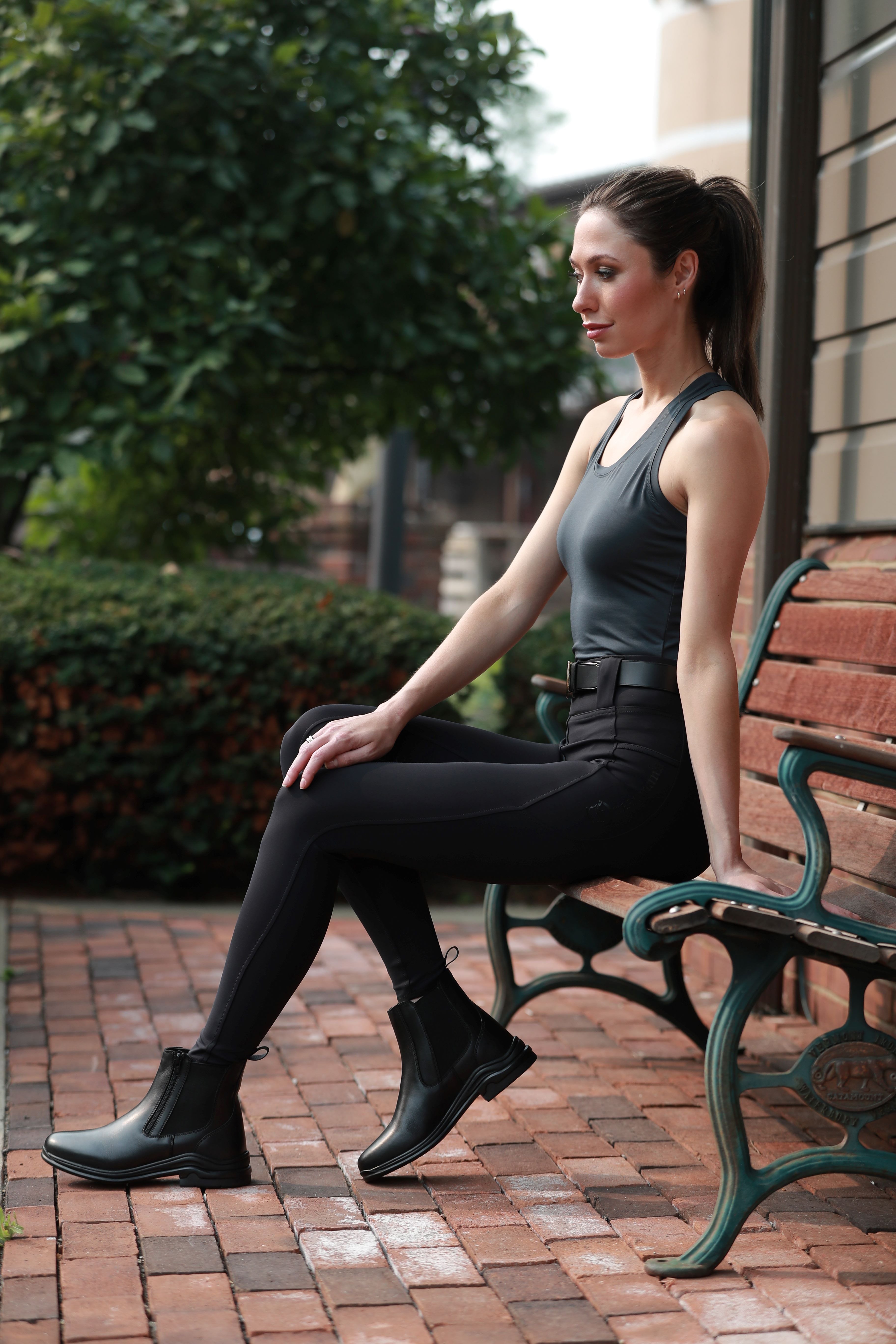 Tous les Jours Pull-On Tights by Freedman's – Black. Sleek, comfortable, and perfect for equestrians.