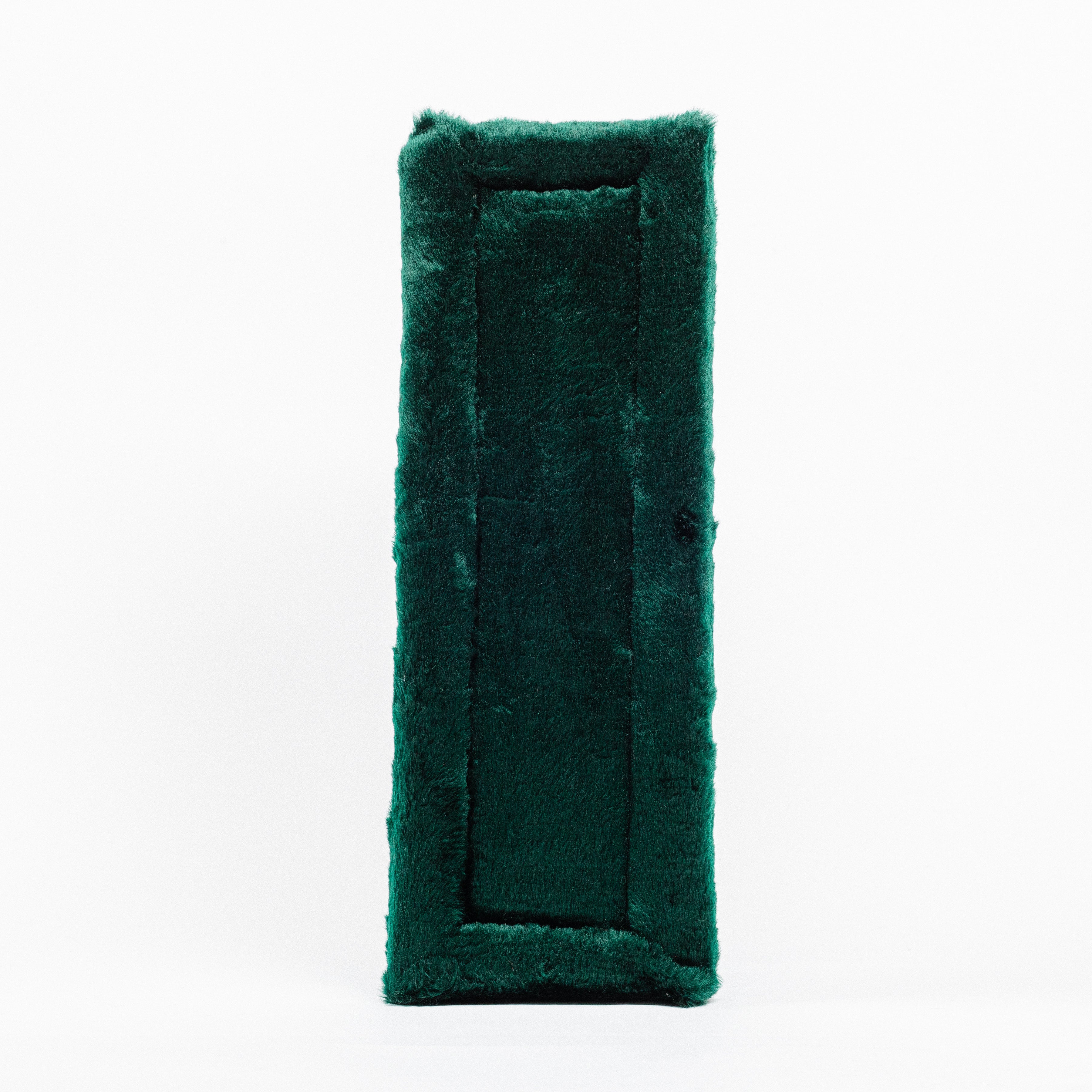 Black Fleece Back Pad by Freedman's, front-view of textured green fabric