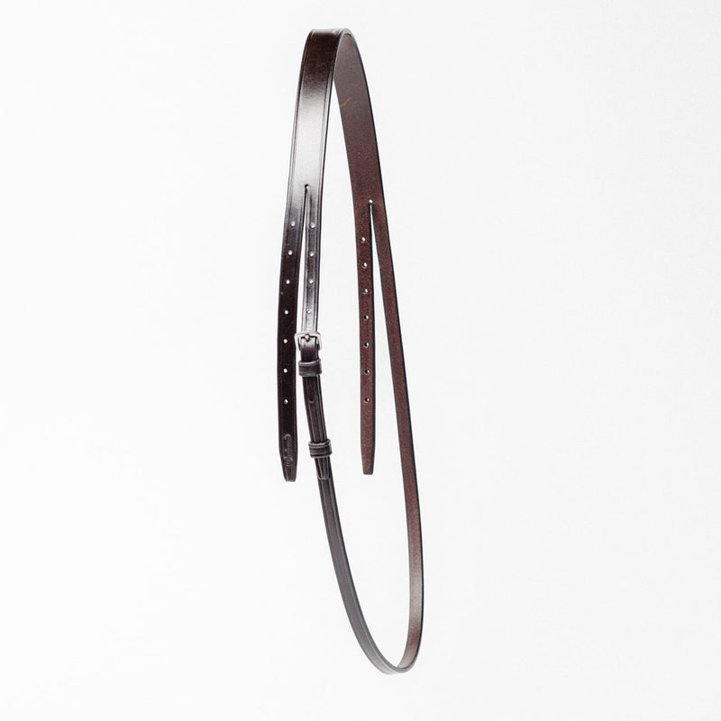 Hunter Flat Bridle Crown: Leather Bridle Crown with Flat Design, Buckle, and Stitching Detail