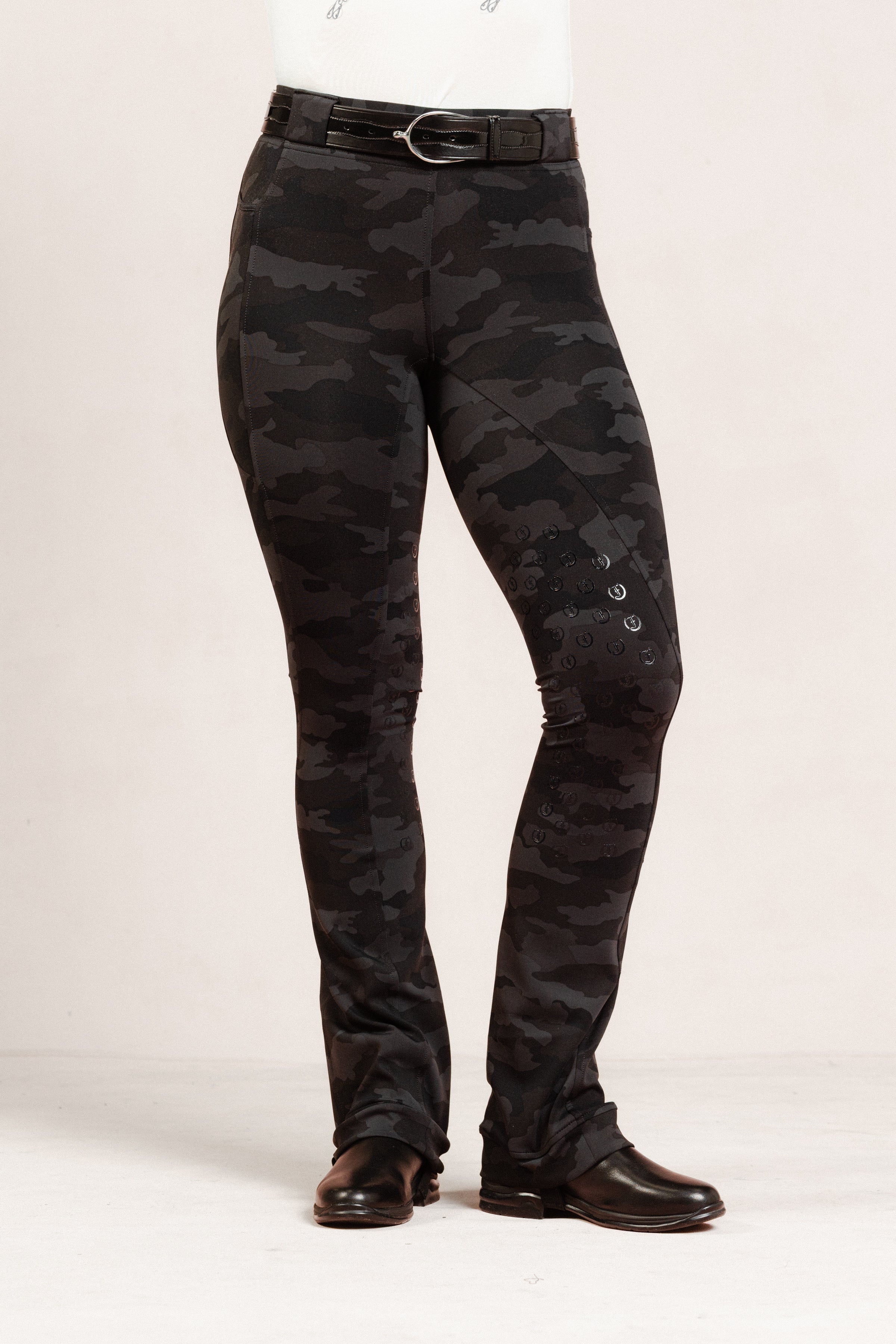 Tous les Jours Performance Jods - Black Camo