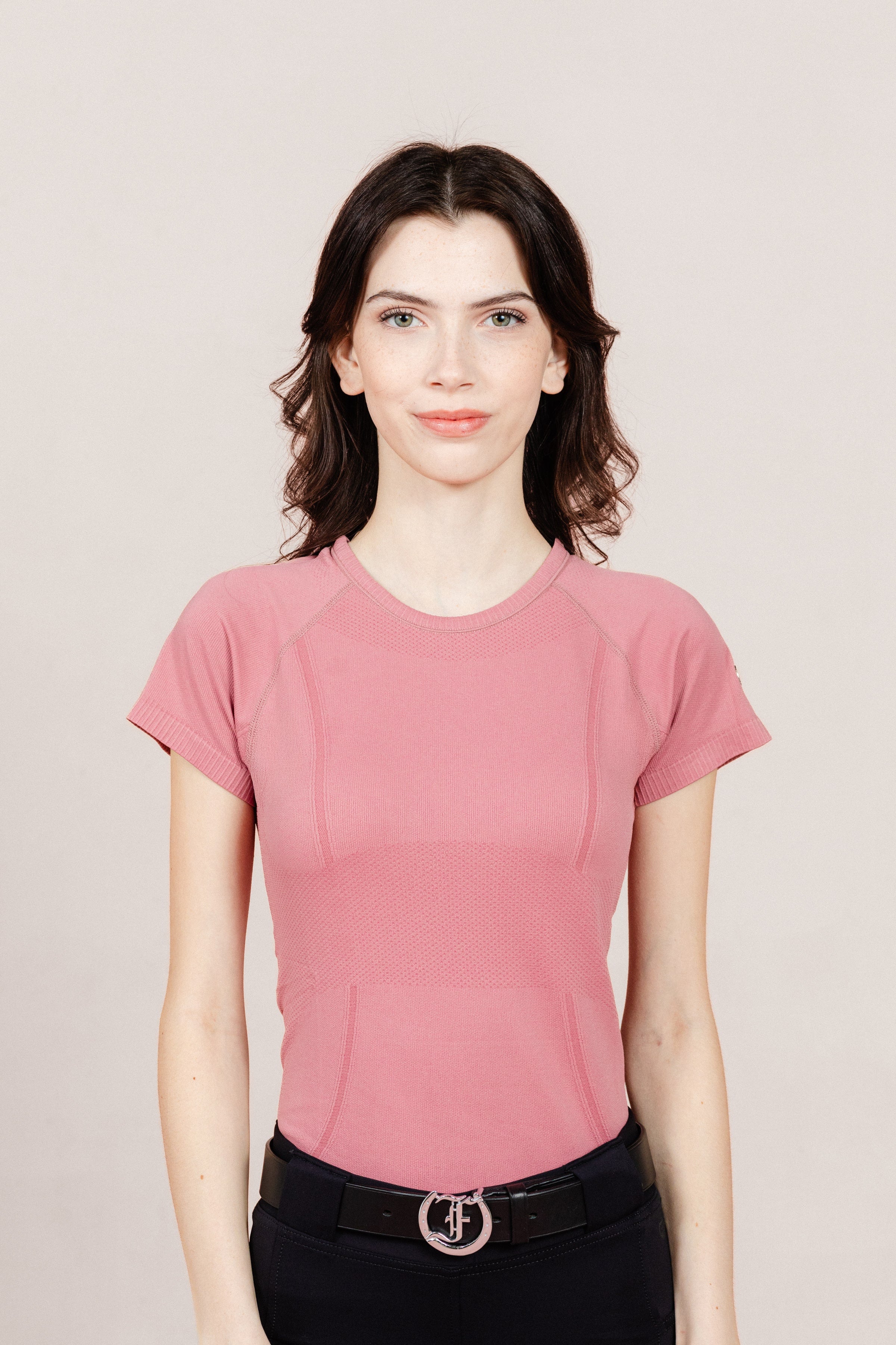 Freedman's Seamless T-Shirt in Pink – Stylish and breathable short-sleeve riding top, perfect for equestrian and activewear enthusiasts.