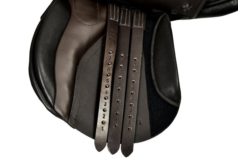 Close-up of Hunter SG Saddle stirrup leathers, showing numbered adjustment holes.