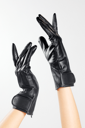 The Yorkville Show Glove